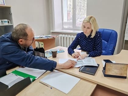 Прием иркутян провели депутаты Думы города Светлана Кузнецова и Оксана Жучкова