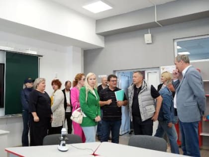 Игорь Кобзев проверил готовность к учебному году школ и детсадов в Тулунском районе