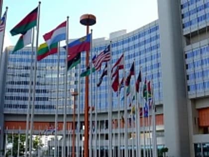 Зеленский потребовал поставок дальнобойного оружия Киеву на Генассамблее ООН