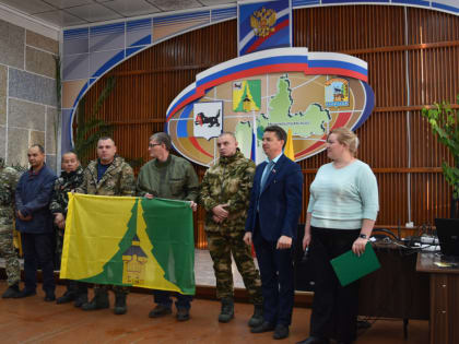 Торжественные проводы военнослужащих-контрактников