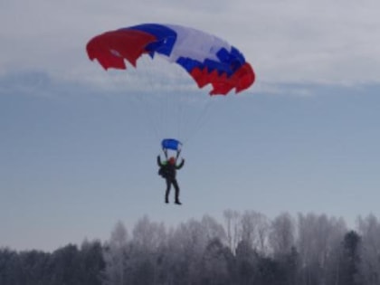 Инструктор Иркутской авиабазы получил федеральный допуск к подготовке пожарных