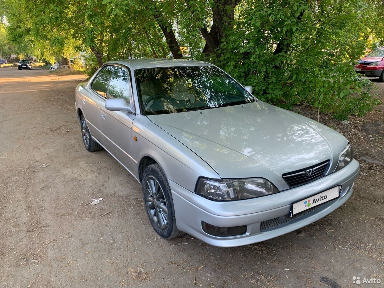 Toyota Vista 2.0 AT, 1994, 168 200 км купить в Ангарске на angarsk-gid.ru