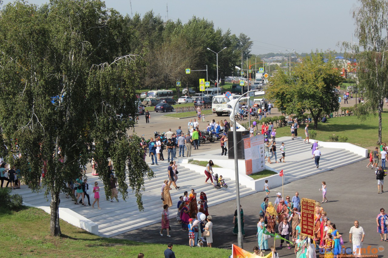 Погода усолье сибирское на 10 дней. Парк в Усолье Сибирском Иркутская область. Усолье-Сибирское площадь сейчас. Усолье-Сибирское зимой. Погода в Усолье-Сибирском.