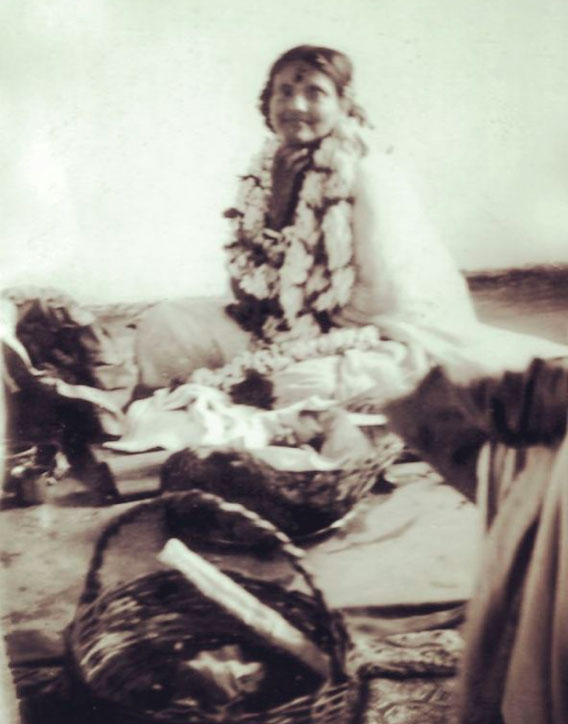 Photographie de Mâ Ânandamayî