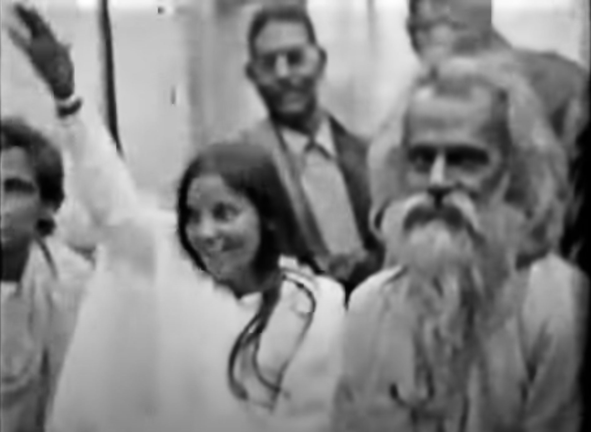 Photographie de Ma Anandamayi et Bholanath