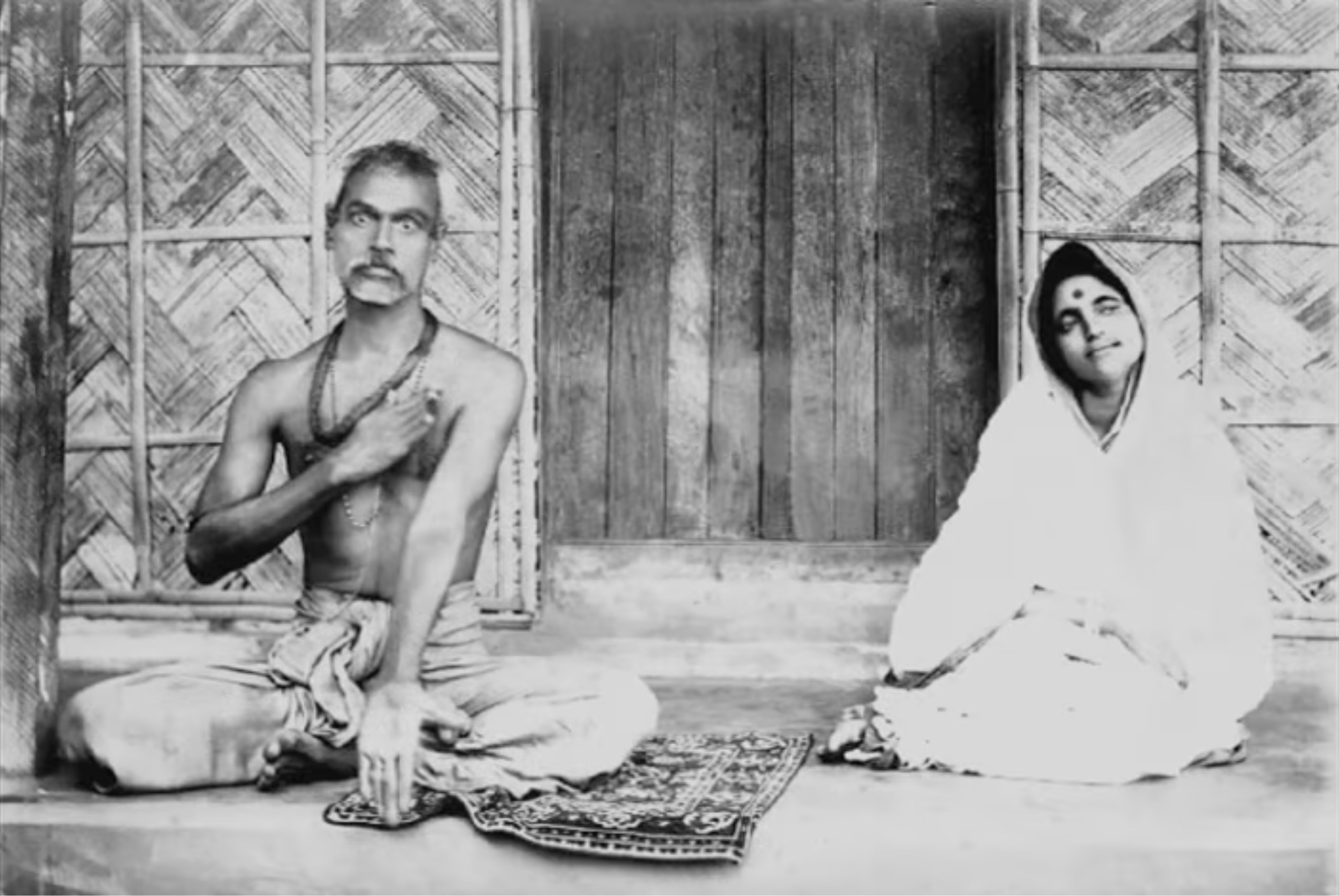 photographie de Mâ Ânandamayî avec Bholanath