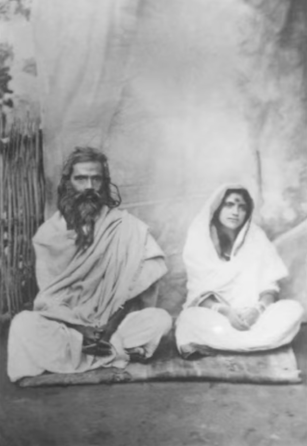 photographie de Mâ Ânandamayî avec Bholanath 