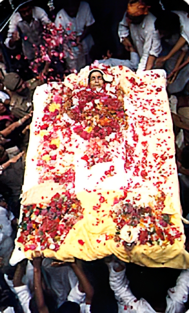 Mahasamadhi de Mâ Ânandamayî