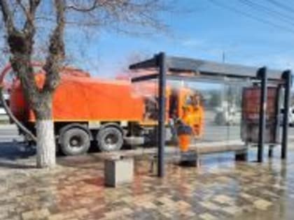 Муниципальные службы приступили к влажной уборке улично-дорожной сети