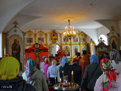 В понедельник Светлой седмицы Епископ Иоанн совершил Литургию в храме Преподобного Андрея Рублёва