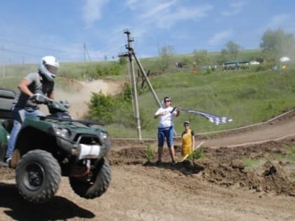 15 июля по Урюпинскому и Новониколаевскому районам промчатся участники авторалли «Шелковый путь»