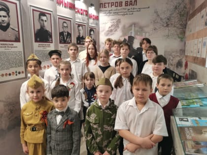 «Подвигу ратному Сталинграда жить в веках и стихах!»