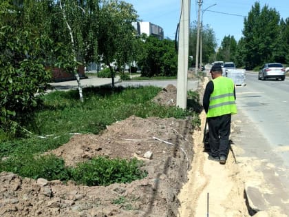 В Волжском в рамках нацпроекта на улицах Труда и Машиностроителей появятся новые парковочные карманы