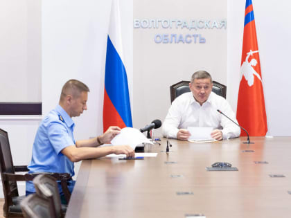 Губернатор Андрей Бочаров провел прием граждан