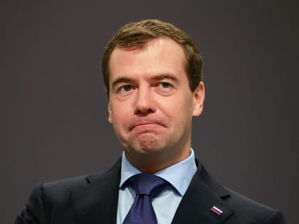 Медведев заявил о готовности ударов возмездия в случае угроз со стороны Украины