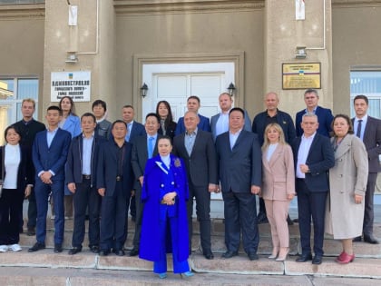 Игорь Воронин провел рабочую встречу с представителями китайских компаний