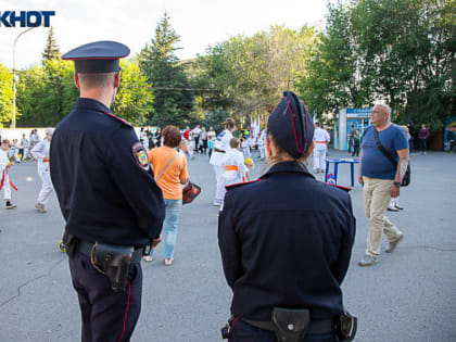 Обсуждение безопасности детей и выборов на совещании в Волжском