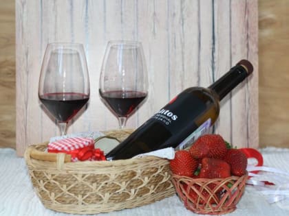 Врач Умнов рассказал, когда вино становится ядом