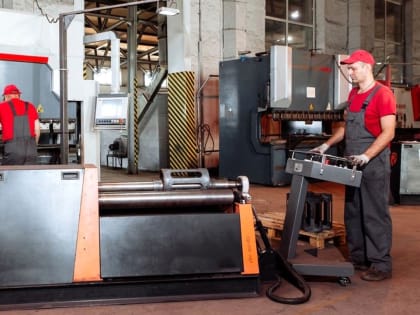 Представители волгоградских компаний обучаются методам повышения производительности труда