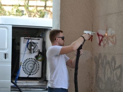 Городу – чистые фасады