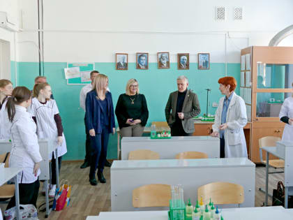 «ВОЛЖСКИЙ ОТКРЫТ ДЛЯ МОЛОДЁЖИ». ПРЕДСЕДАТЕЛЬ ГОРДУМЫ И ДЕПУТАТЫ ПРОВОДЯТ ВСТРЕЧИ С МОЛОДЕЖЬЮ, ПРИГЛАШАЯ ПРИНЯТЬ УЧАСТИЕ В РАБОТЕ МОЛОДЁЖНОГО ПАРЛАМЕНТА