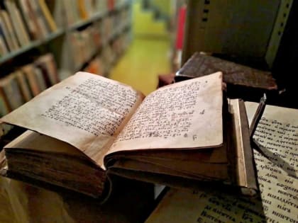 Волгоградскую Горьковку отметили на федеральном уровне за сохранение книжных раритетов