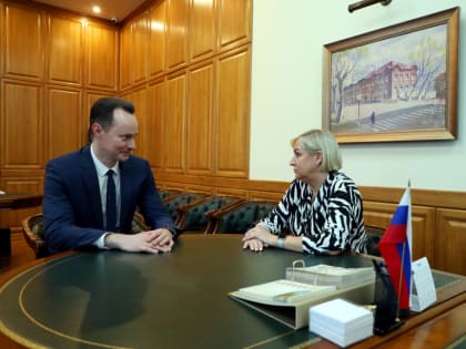 Ректор ВолгГМУ Владимир Шкарин провел встречу с назначенным накануне новым главным врачом Клиники №1