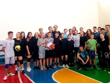 Встреча друзей накануне Рождества