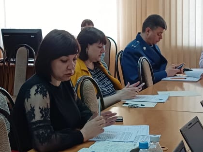 Заседание комиссии по социальной политике и защите прав граждан городской Думы