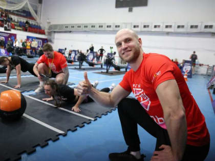 85 атлетов соревновались на играх ГТО в Волжском