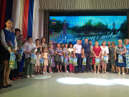 В Петровом Вале набирают ход праздничные события