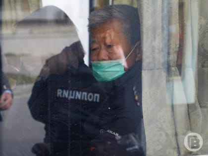 73-летний волгоградец незаконно прописал у себя 10 иностранцев