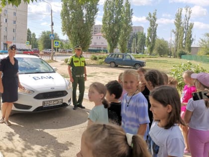 В Камышине напомнили детям о важности соблюдения правил дорожного движения