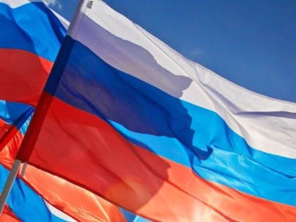 Игорь Воронин поздравил волжан с Днем России