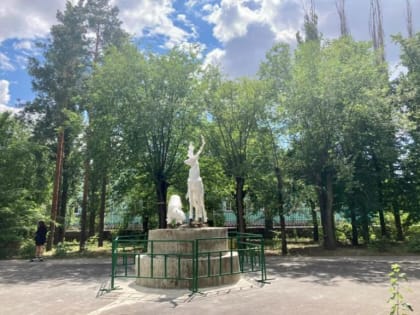 Возвращение Оленья в Волжском: историческая скульптура вновь украсила парк