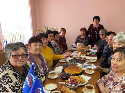 В Луговой Пролейке собрались активисты акции "Окопная свеча"