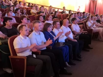 Работники здравоохранения города Камышина принимали поздравления с профессиональным праздником