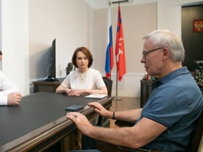 Андрей Бочаров обсудил посадки с Вячеславом Фетисовым