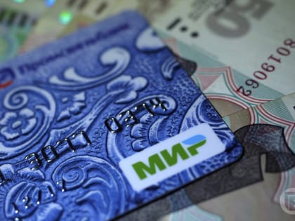 ВТБ: треть платежей по кредитным картам «Мир» проходит бесконтактно