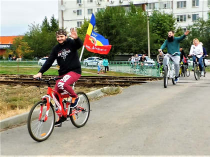 Традиционный православный велопробег в Волжском