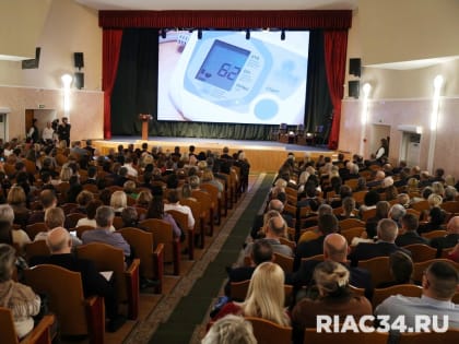Губернатор поставил перед волгоградским здравоохранением масштабные задачи развития на грядущее десятилетие