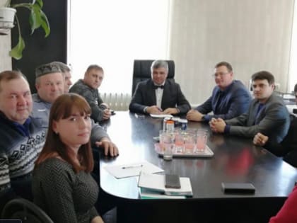 В Камышине сельхозпроизводители и руководство предприятия «Любимый город» обсудили вопросы поставок молока