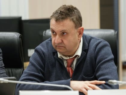 Валерий Могильный принял участие в рабочем совещании комитета по ЖКХ