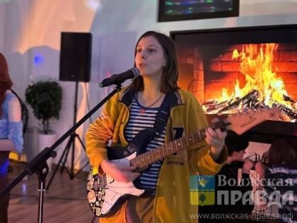 Теплее, чем пицца: первый молодёжный квартирник в Волжском собрал аншлаг