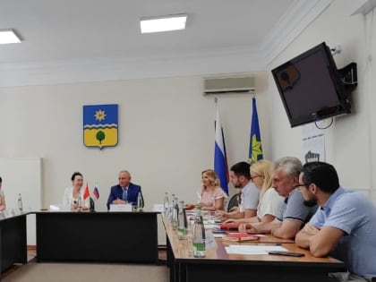 Волжский ведет переговоры по реализации инвестиционных проектов с партнерами из Китая