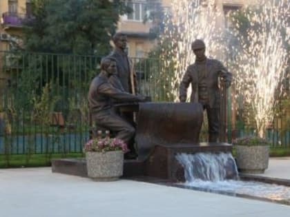 В Волгограде открылся сквер Строителей