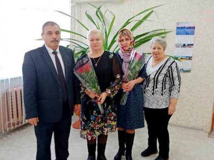 С поклоном к матерям и подвигу их сыновей
