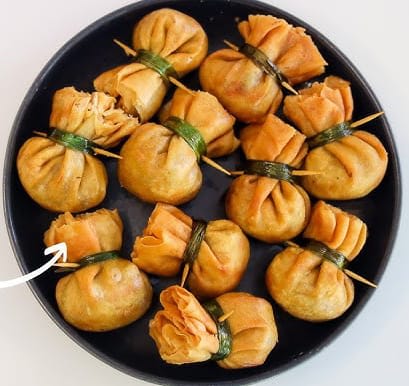 KOMMENDE - A Pre- fried money bag Chicken 20x200g