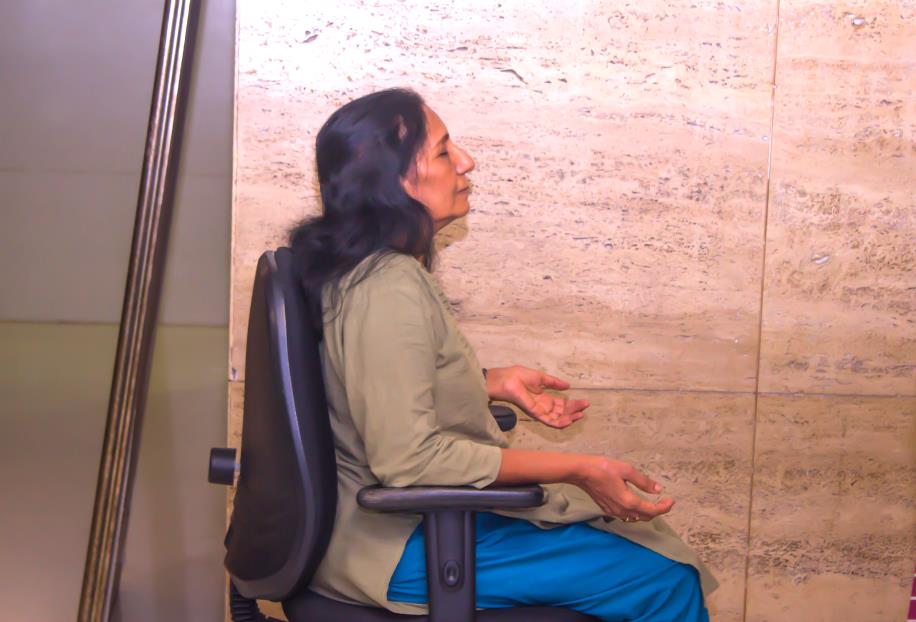 Workplace Posture Exercise- Gallery 4
