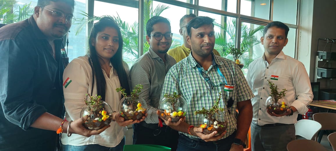 Terrarium Making 4
